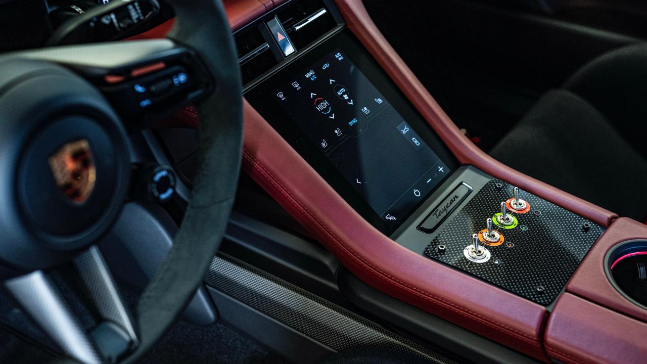 What Are The Most Important Car Safety Features? - Blog | AutoTechIQ