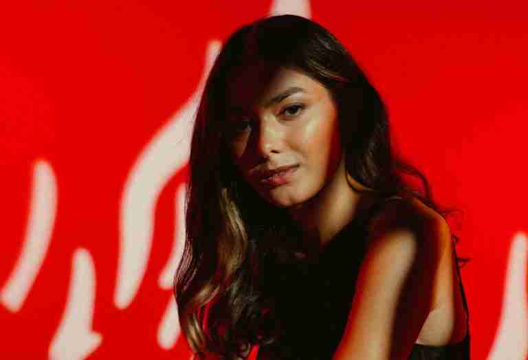 Top Executive Presence Outfits Review With YouTube Guide