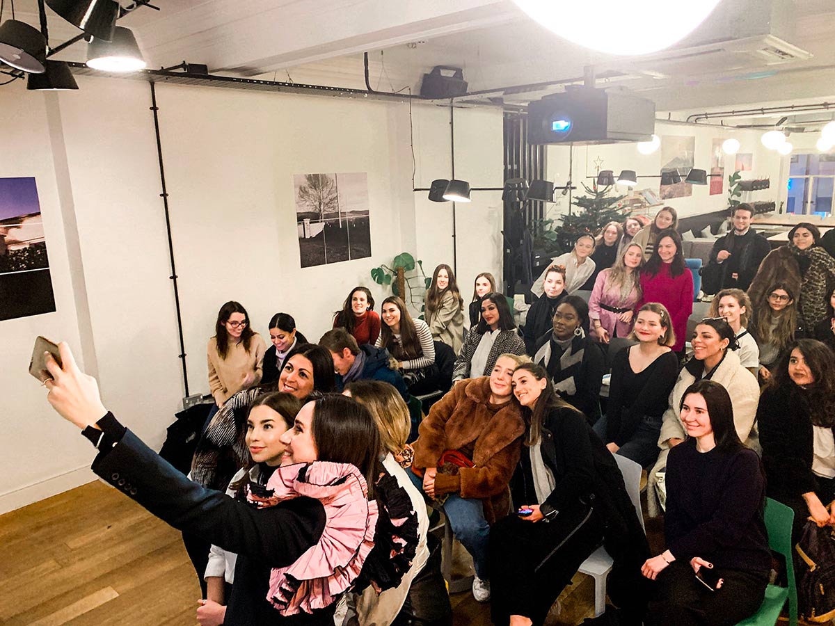 Fashion A Career | PPT Top Career Focused Fashion Accessories Review With YouTube Guide