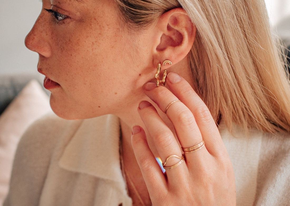 15 Top Sustainable Jewelry Brands to Shop 2022 - Best Eco-Friendly Jewelry Best Sustainable Jewelry Reviews